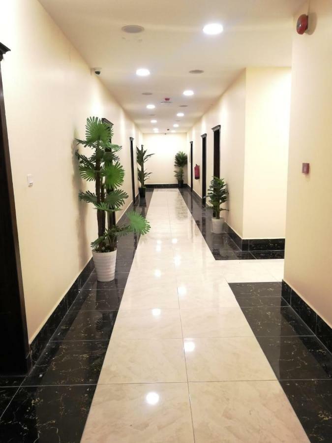 شقة فاخرة خاصة بالخبر - حي الخزامي Ngoại thất bức ảnh